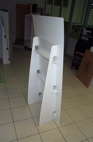 espositore cartone particolare fissaggio