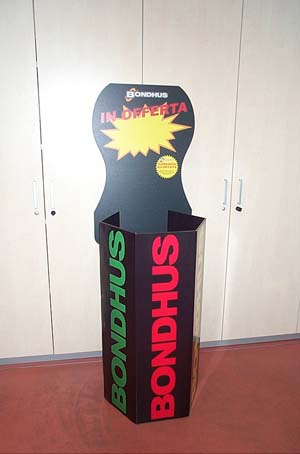 espositore cartone esagonale tarenzi